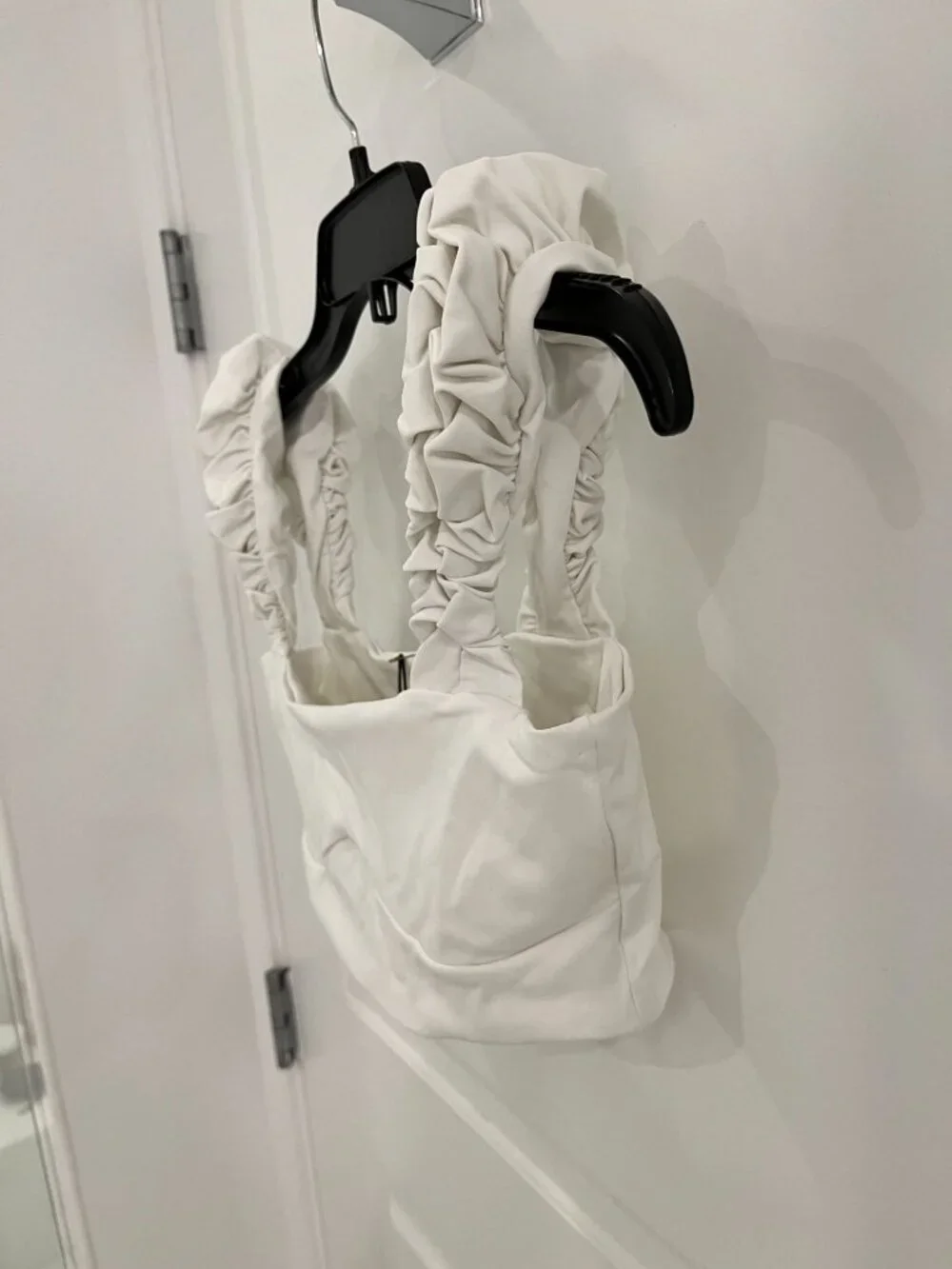 NWT Port De Bras White Scrunchie Crop Top Sports Bra Size SMALL - Picture 4 of 7